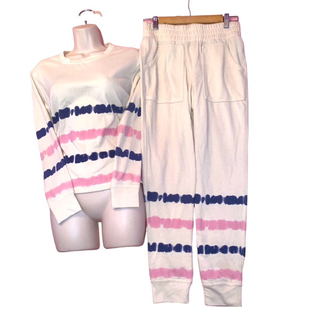 Jessica Simpson Sweat Suit Top Pants